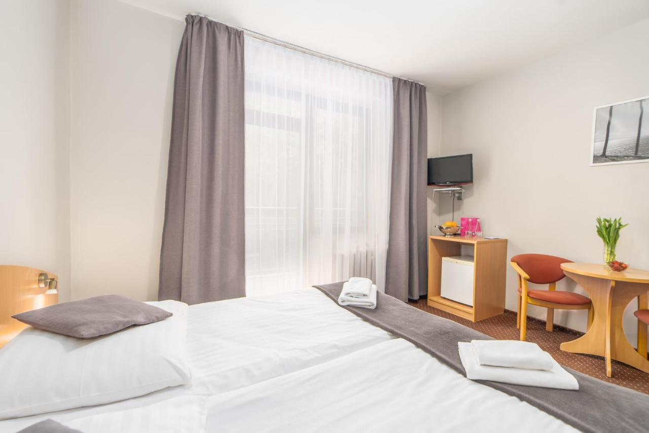 Seapark Hotel Wellness & Spa Колобжег Екстер'єр фото