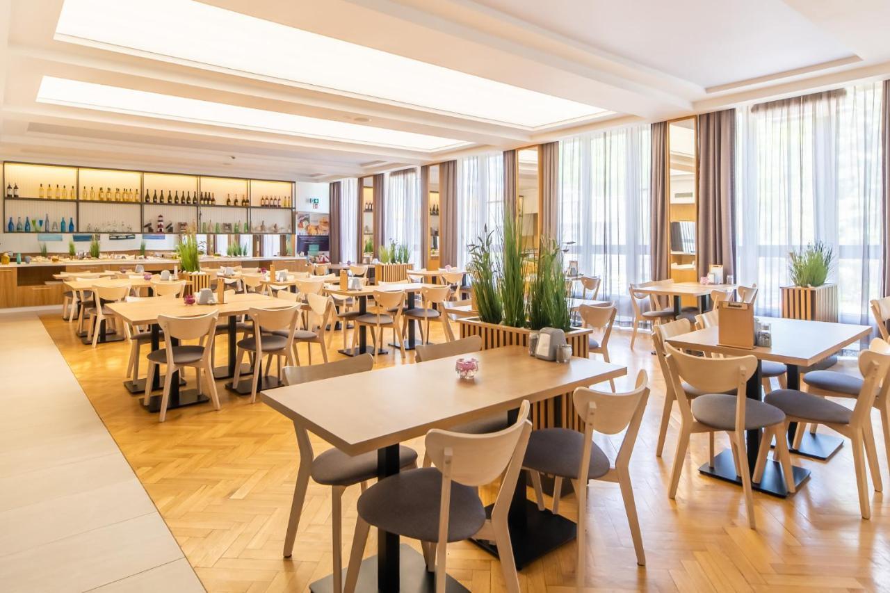 Seapark Hotel Wellness & Spa Колобжег Екстер'єр фото